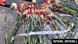 Акция участниц движения "Путь домой" в Петербурге